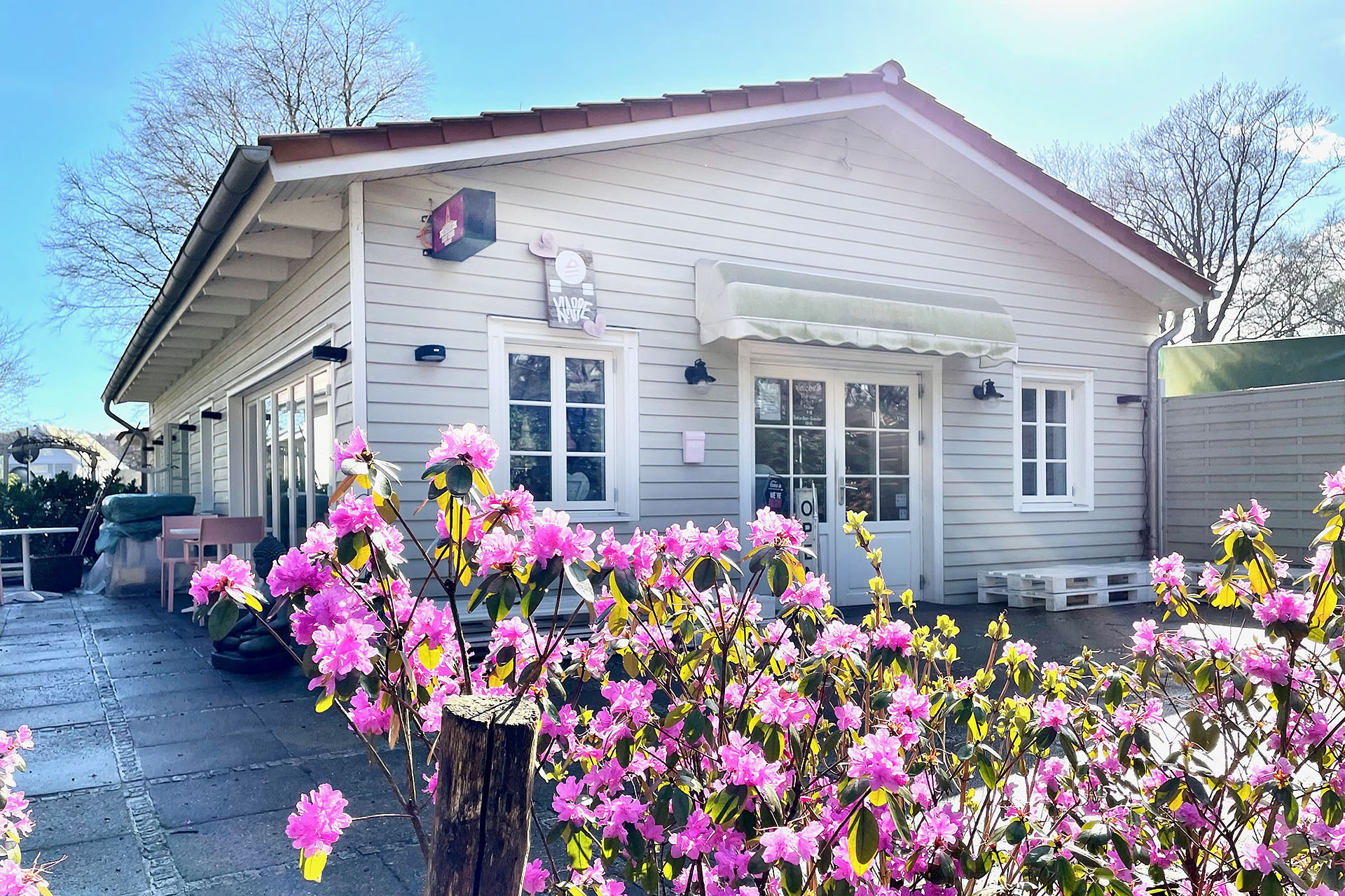 Café Einfach Rosa Landspatz